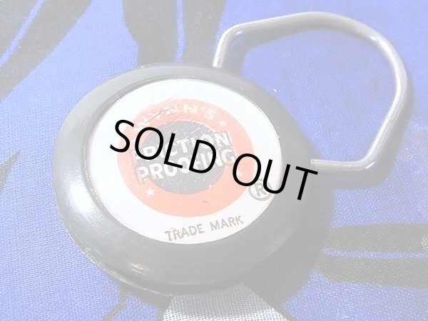 画像2: フレンチキーホルダー WYNN’S FRICTION PROOFING 摩擦加工の会社のお洒落な企業広告キーホルダー (2)