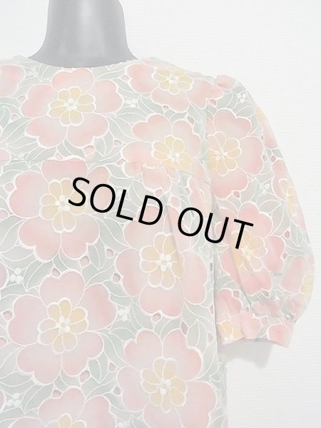 画像4: ピンクの花柄レースのロマンチックなワンピース バルーン Mサイズ 昭和レトロ (4)