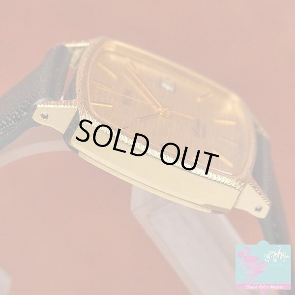 画像4: ウォルサム WALTHAM マキシム 20ミクロン金メッキケース サテン仕上げのゴールドダイヤル エレガントなクオーツ (4)