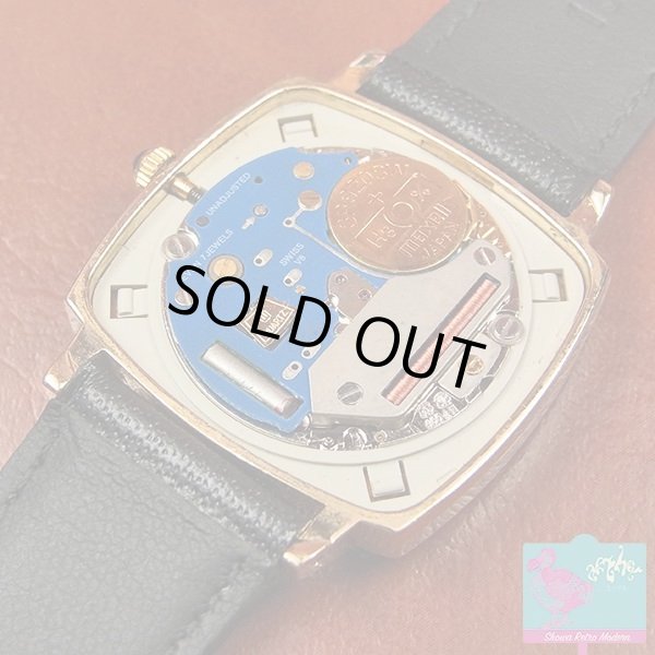 画像7: ウォルサム WALTHAM マキシム 20ミクロン金メッキケース サテン仕上げのゴールドダイヤル エレガントなクオーツ (7)