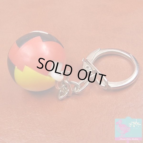 画像6: ミニ立体パズル キーホルダー パズルホルダー 昭和レトロ 知恵の玉 ボール型 (6)