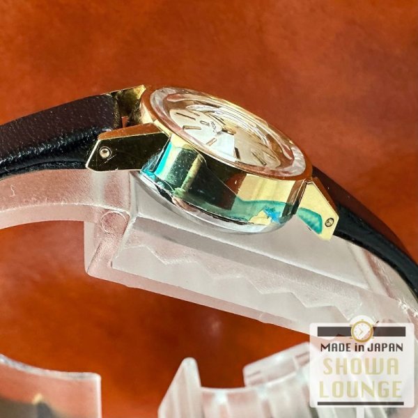 画像4: オメガ レディースウォッチ Cal.485 プチラウンドケース 煌びやかな切り子状カットガラス仕様 20MGP/SS 1969年 手巻き Ω尾錠 OMEGA (4)