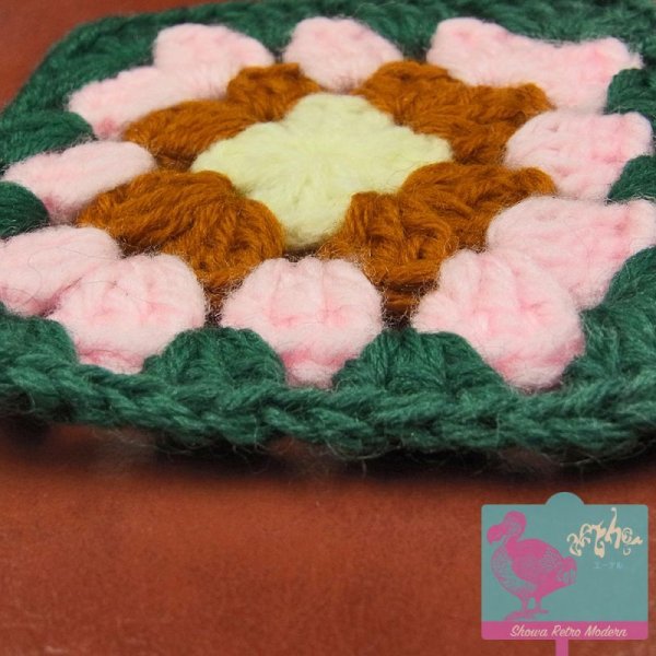 画像6: 手編みのコースター ウール100%  花柄 グリーン 昭和レトロ  (6)