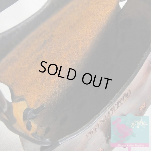 画像8: 本革カービング&ペイント ショルダーバッグ きのこ型押し レトロヒッピー 1960〜70年代 (8)