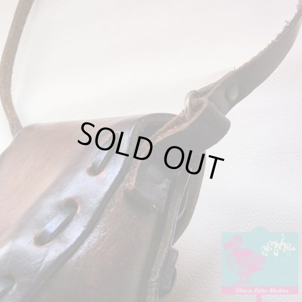 画像7: 本革カービング&ペイント ショルダーバッグ ミニサイズ リンゴと亀の型押し レトロヒッピー 1960〜70年代 (7)