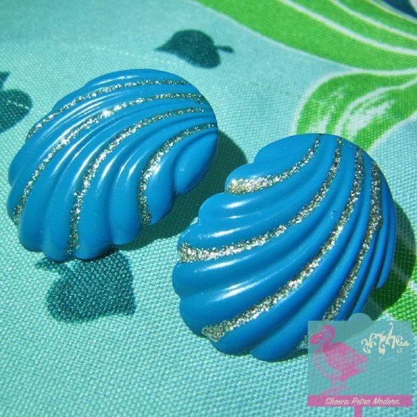 画像3: 【送料無料】貝殻モチーフのピアス ブルー×ラメ FASH'n'MATCH デッドストック (3)