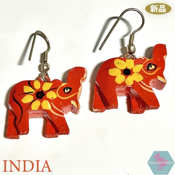 画像2: 【送料無料】新品 インド 木彫り ピアス 赤い象 手描き (2)