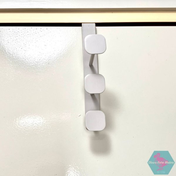 画像9: 【新品】フレーモ ハングフック マスタード ブラック ホワイト ウイング ドアフック ドア フックハンガー 帽子掛け 金具 ドアストッパー TOYO CASE 東洋ケース FM2-HGW-BK  ハンガーラック 収納 ドアフックハンガー スチール ドアハンガー (9)