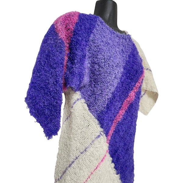 画像4: キッチュなチェックのモコモコニットワンピース Mサイズ相当  (4)