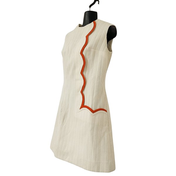 画像8: ヴィンテージ ヨーロッパ製 60’s クリームカラーに朱色のカーブデザイン ノースリーブAラインワンピース Willene (8)