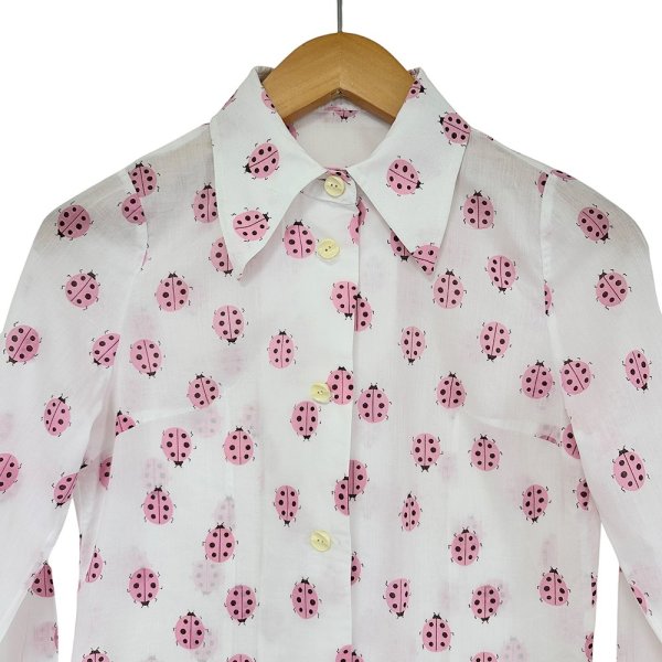 画像2: 昭和レトロ 70’s  てんとう虫 ピンク 柄シャツ ブラウス  薄手の長袖 (2)